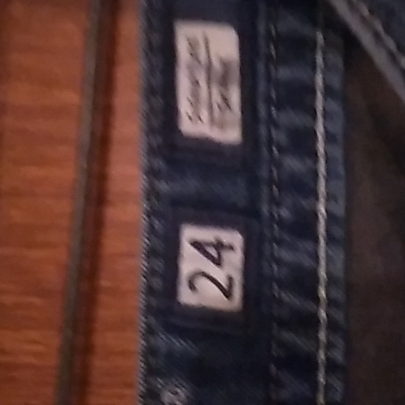 Miss Me Jeans - Picture 3 of 7